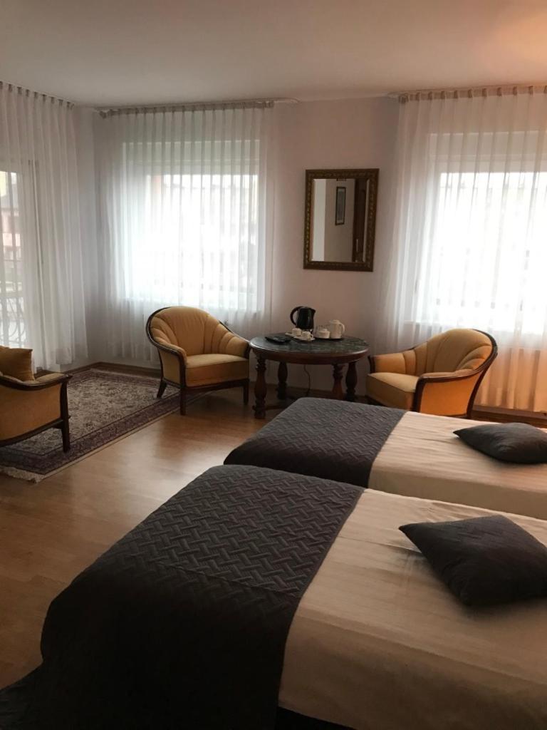 Monte Christo Apartment Мястко Екстериор снимка